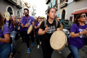 Plantón contra la violencia machista / Colectiva Feminista en Construcción / Ana María Abruña