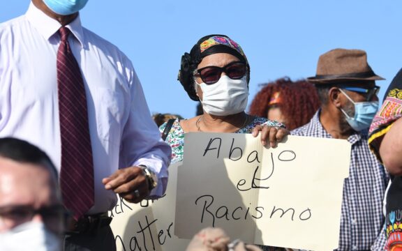 Abajo el racismo