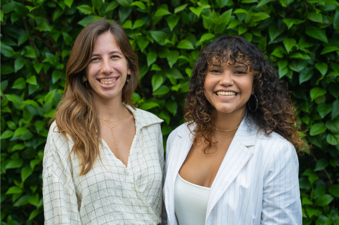 Claudia Carbonell y Larissa Pagán
