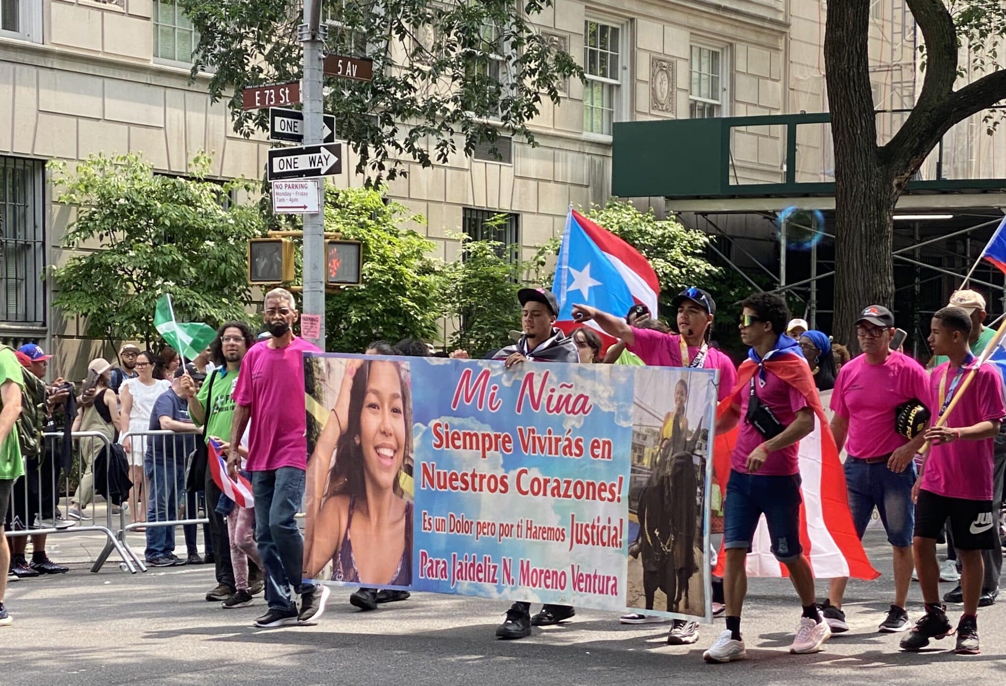Familia de Jaideliz Moreno Ventura llevó el reclamo por la violación de derechos humanos hasta la Parada Puertorriqueña en Nueva York el 11 de junio de 2023.